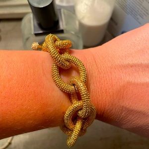 Banana Republic gold chain bracelet.